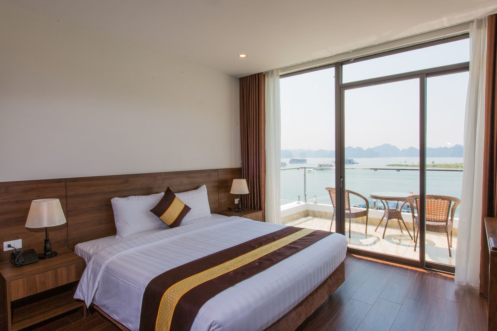 Sun Bay Tuan Chau Hotel ها لونغ المظهر الخارجي الصورة